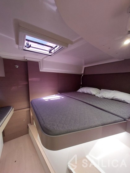 Bali Catspace - Yacht Charter Sailica