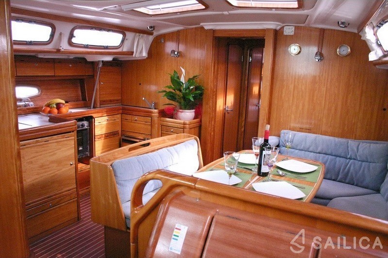 Bavaria 46 Cruiser - Yacht Charter Sailica