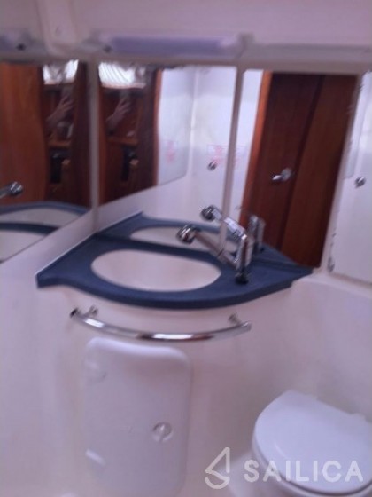 Bavaria 46 Cruiser - Yacht Charter Sailica