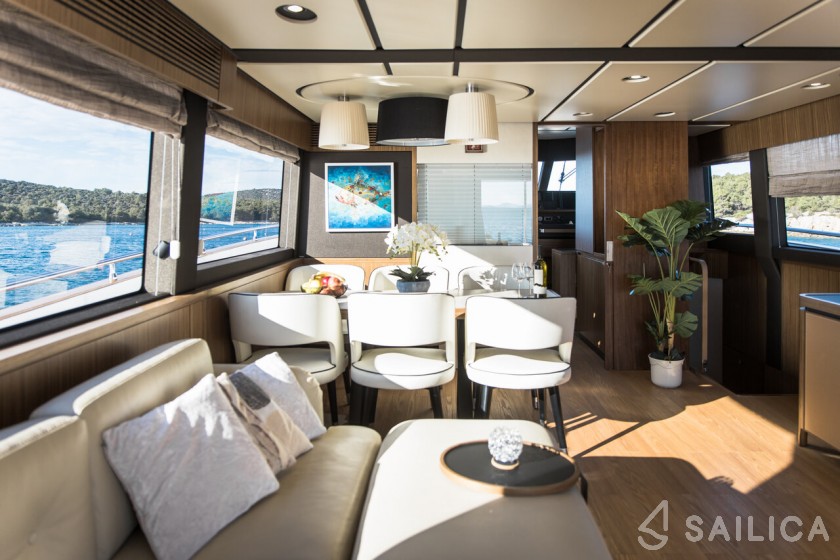 Azimut Magellano 66 - Yacht Charter Sailica
