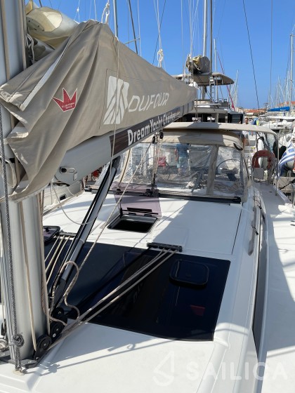 Dufour 430 Grand Large - Yacht Charter Sailica