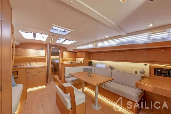 Dufour 430 Grand Large - Yacht Charter Sailica