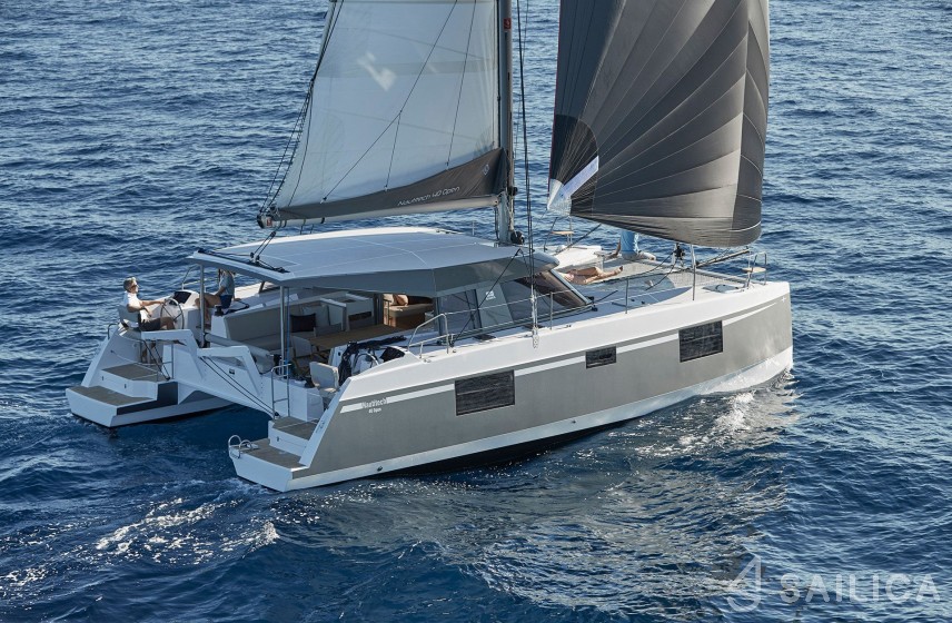 Nautitech 40 open NEW - 4 + 2 cab. - Yacht Charter Sailica
