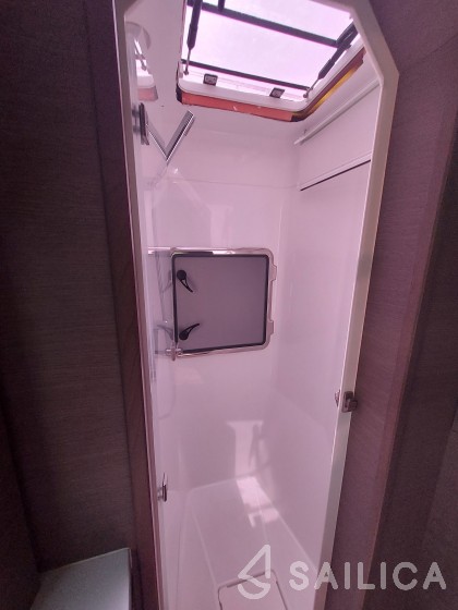 Bali 4.8  - Yacht Charter Sailica