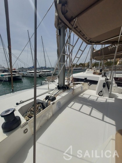 Bali 4.8  - Yacht Charter Sailica