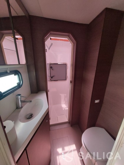Bali 4.8  - Yacht Charter Sailica