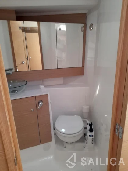 Dufour 412 - Yacht Charter Sailica