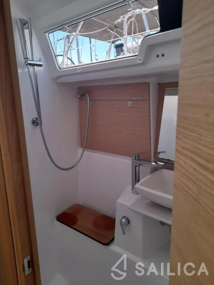 Dufour 412 - Yacht Charter Sailica