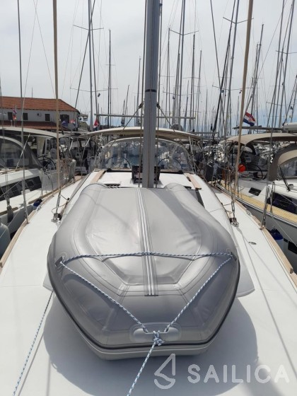 Dufour 412 - Yacht Charter Sailica