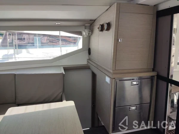 Lucia 40 - Yacht Charter Sailica