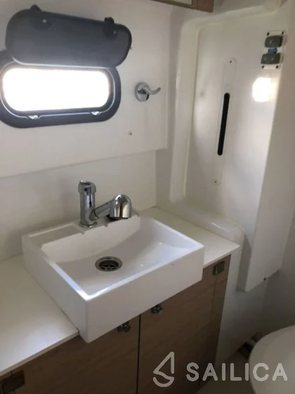 Bali 4.3 - Yacht Charter Sailica