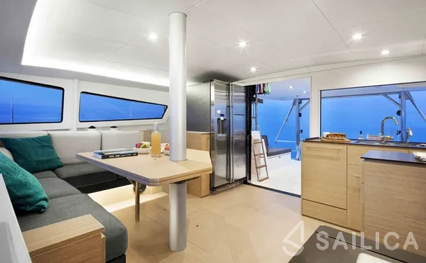 Bali 4.5 - Yacht Charter Sailica