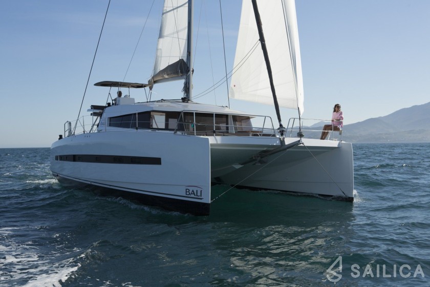 Bali 4.5 - Yacht Charter Sailica