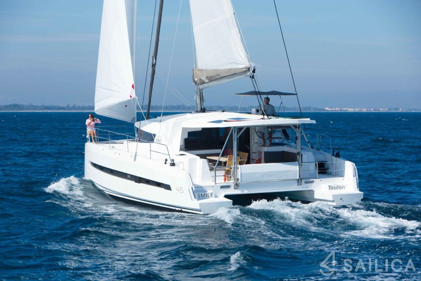 Bali 4.5 - Yacht Charter Sailica