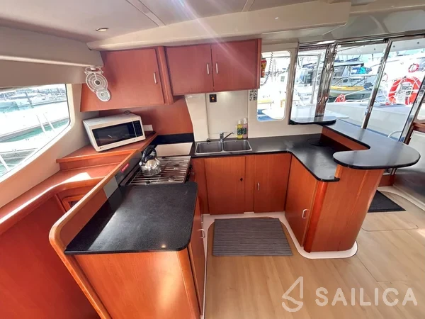 Leopard 46 - Yacht Charter Sailica