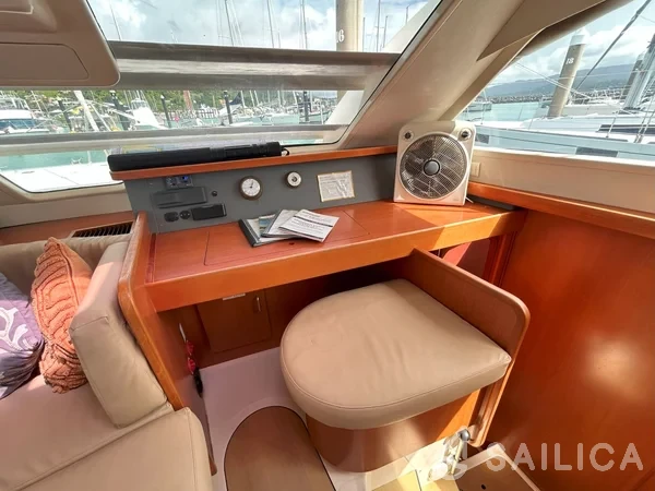 Leopard 46 - Yacht Charter Sailica