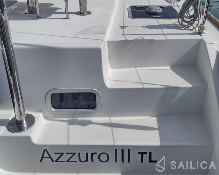 Lagoon 40 - Yacht Charter Sailica