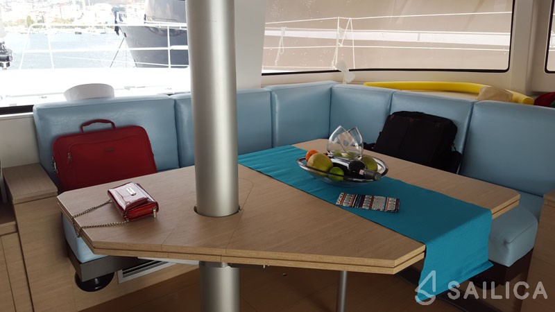 Bali 4.5 - Yacht Charter Sailica