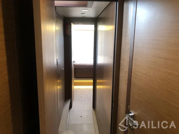 Lagoon 46  - Yacht Charter Sailica