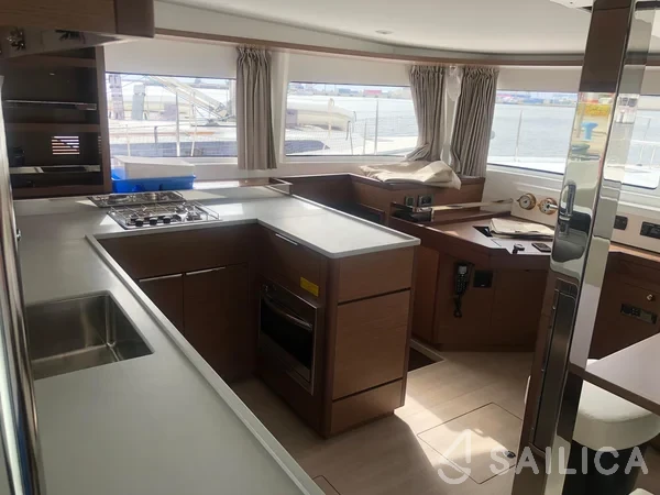 Lagoon 46  - Yacht Charter Sailica