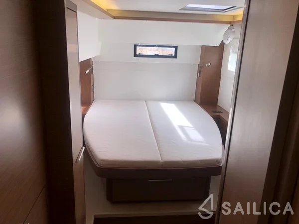 Lagoon 46  - Yacht Charter Sailica