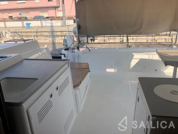 Lagoon 46  - Yacht Charter Sailica