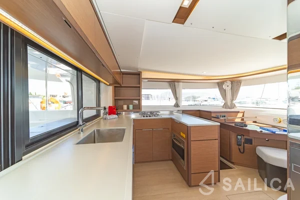 Lagoon 46  - Yacht Charter Sailica
