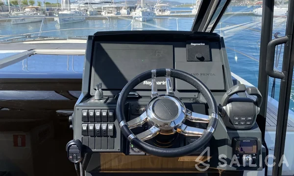 Grandezza 37CA - Yacht Charter Sailica