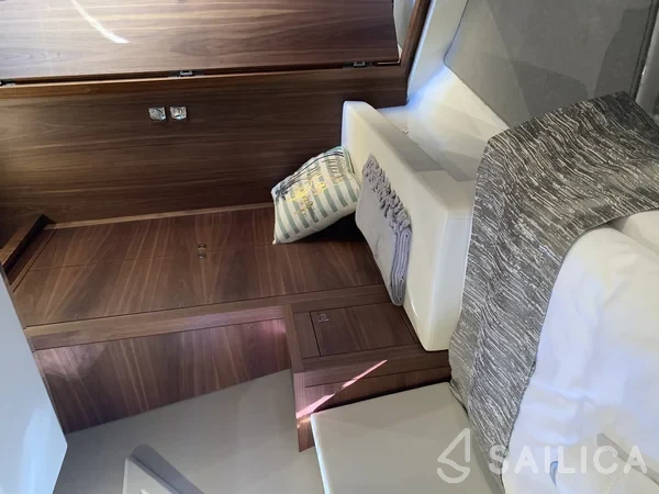Grandezza 37CA - Yacht Charter Sailica