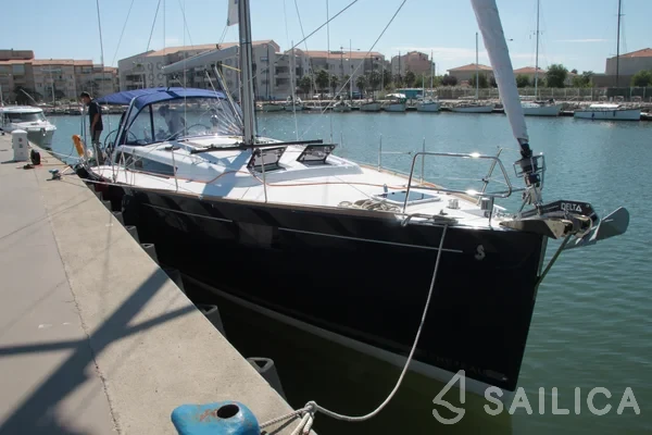 Oceanis 48 - Yacht Charter Sailica