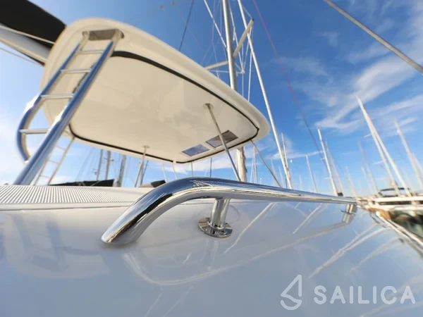 Lagoon 46  - Yacht Charter Sailica
