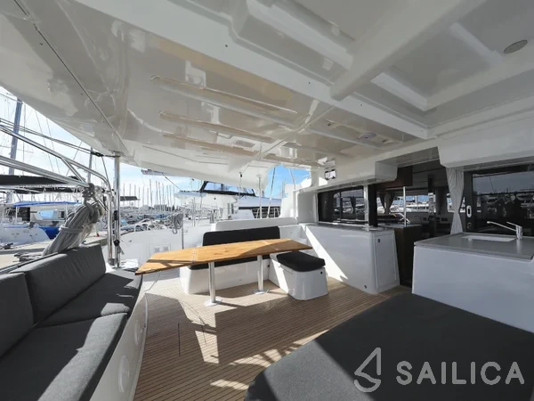 Lagoon 46  - Yacht Charter Sailica