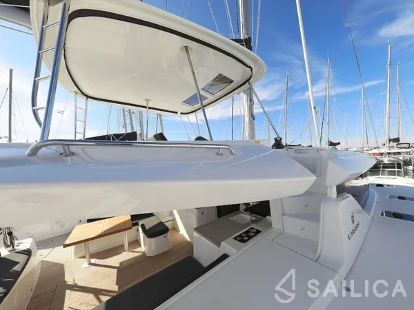 Lagoon 46  - Yacht Charter Sailica