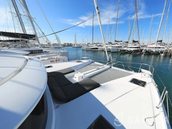 Lagoon 46  - Yacht Charter Sailica