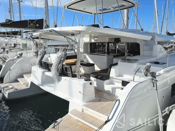 Lagoon 46  - Yacht Charter Sailica