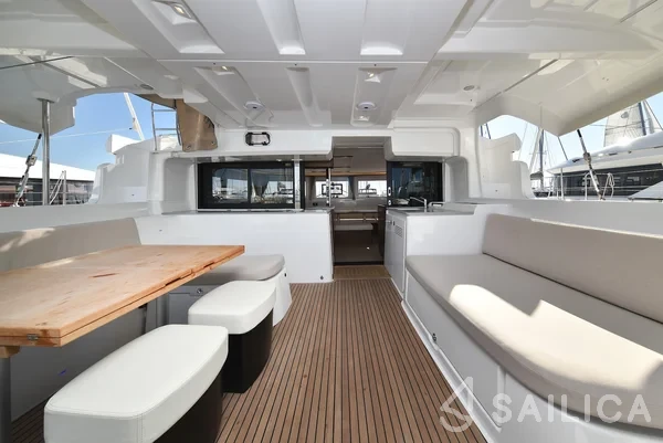 Lagoon 46  - Photo #199 Lagoon 46  - Yacht Charter Sailica