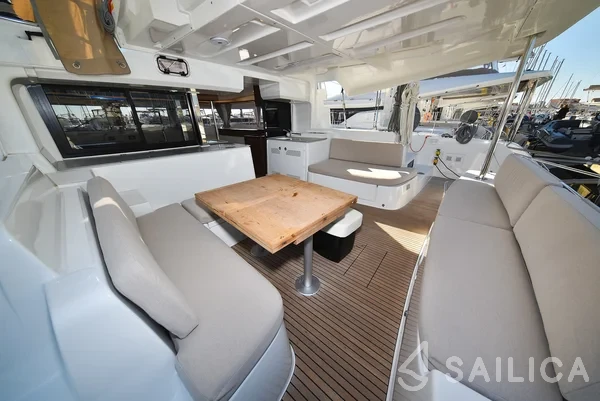 Lagoon 46  - Photo #202 Lagoon 46  - Yacht Charter Sailica