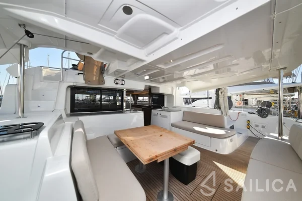 Lagoon 46  - Photo #197 Lagoon 46  - Yacht Charter Sailica