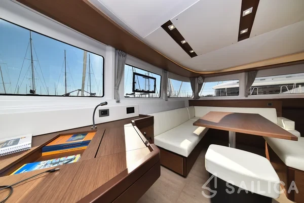 Lagoon 46  - Photo #184 Lagoon 46  - Yacht Charter Sailica