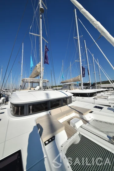 Lagoon 50 - Yacht Charter Sailica