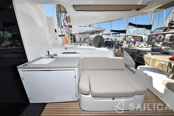 Lagoon 50 - Yacht Charter Sailica