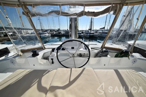 Lagoon 50 - Yacht Charter Sailica