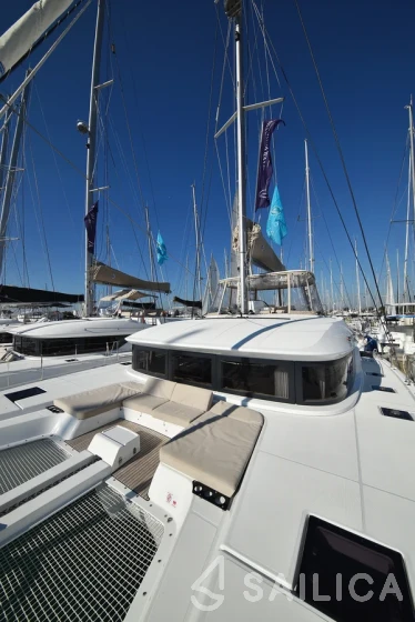 Lagoon 50 - Yacht Charter Sailica