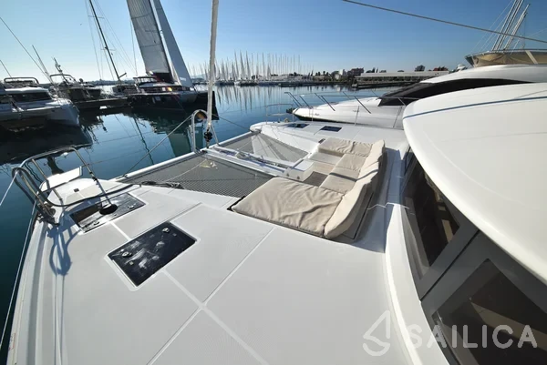 Lagoon 50 - Yacht Charter Sailica