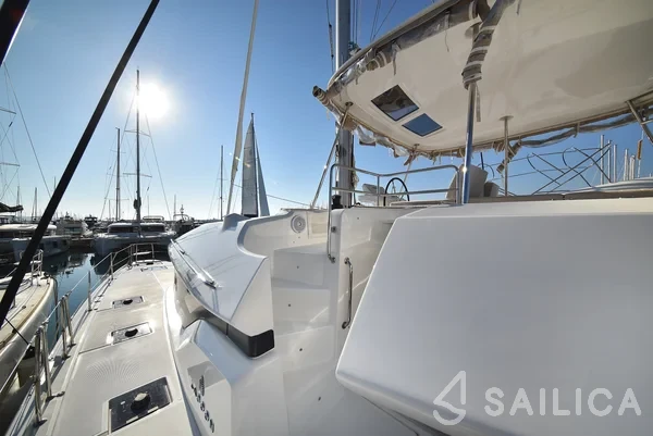 Lagoon 50 - Yacht Charter Sailica
