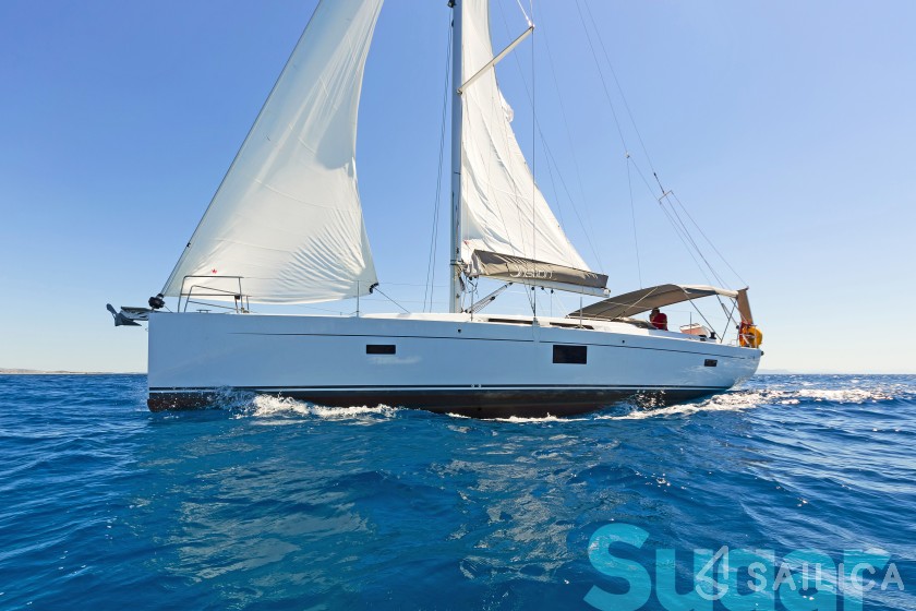 Hanse 455 - Yacht Charter Sailica