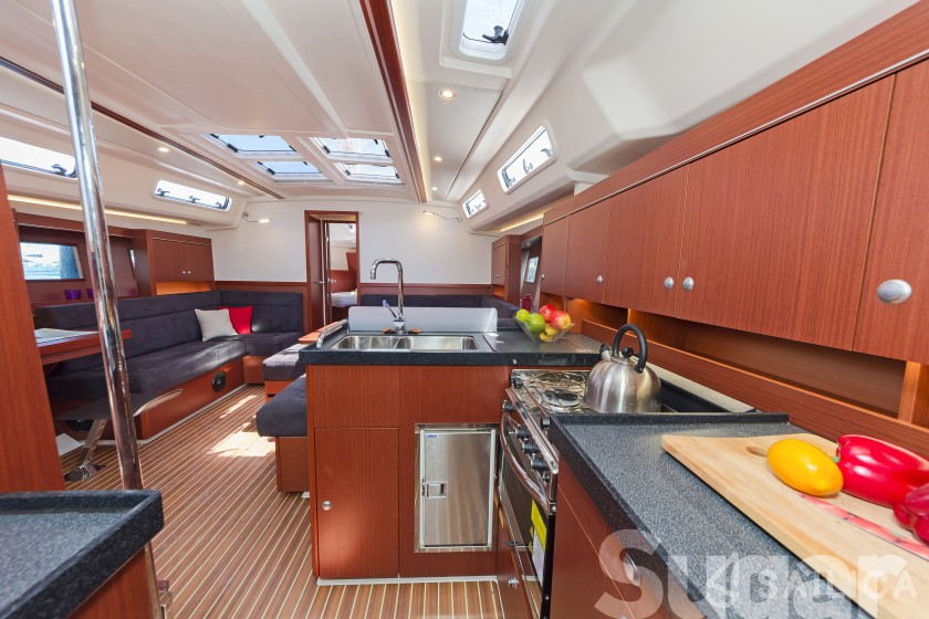 Hanse 455 - Yacht Charter Sailica