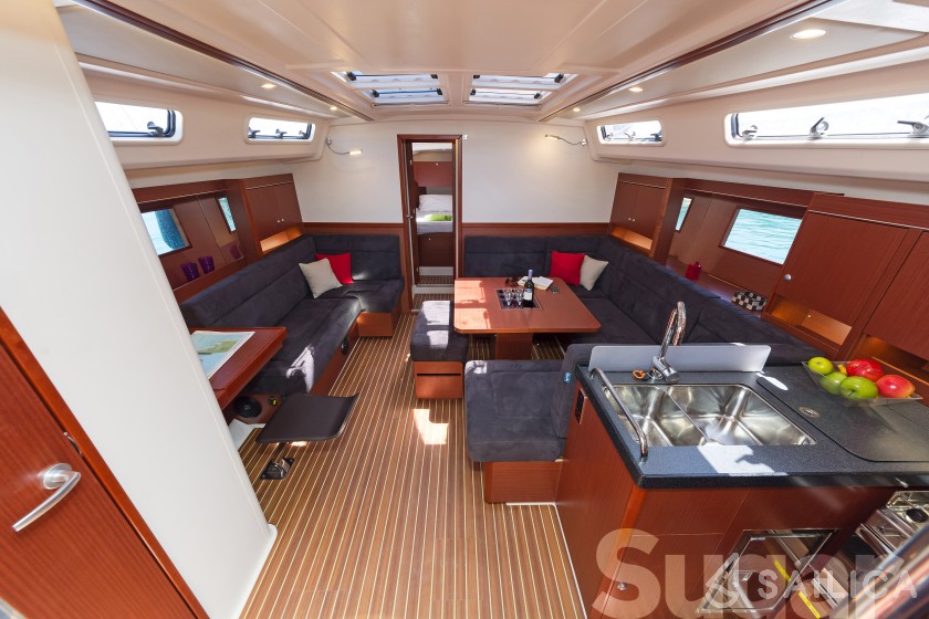 Hanse 455 - Yacht Charter Sailica