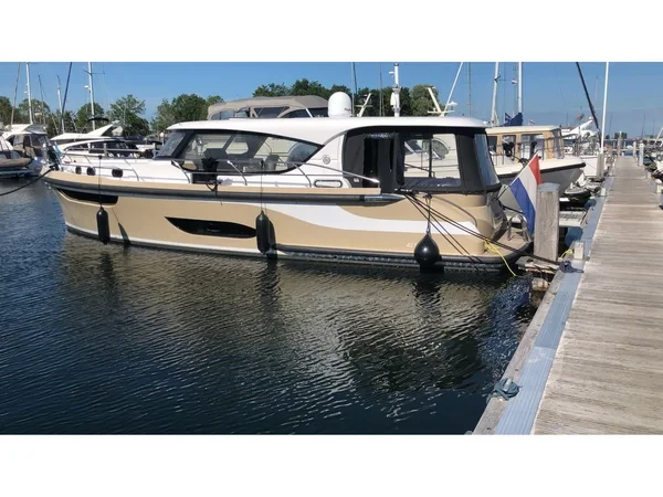 Jetten 42 MPC - Yacht Charter Sailica