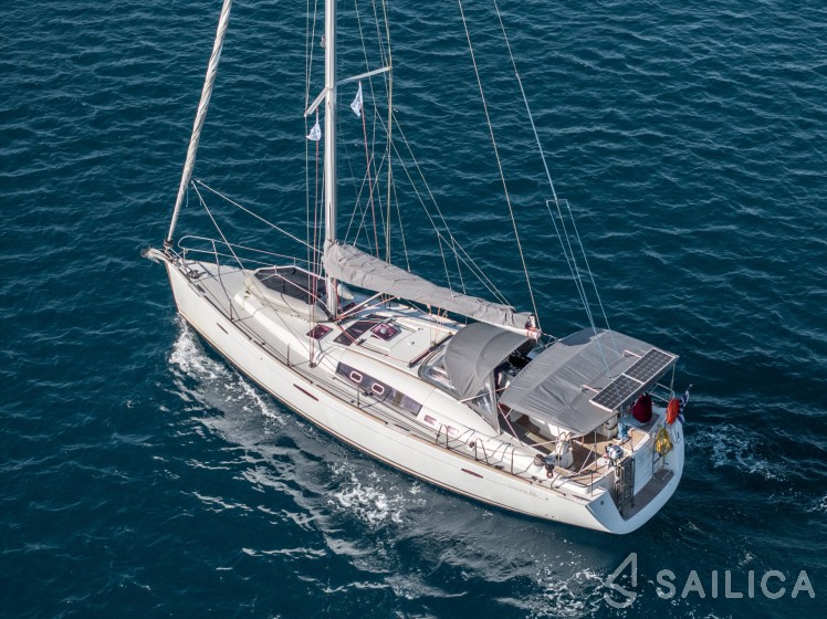 Oceanis 46 - Yacht Charter Sailica